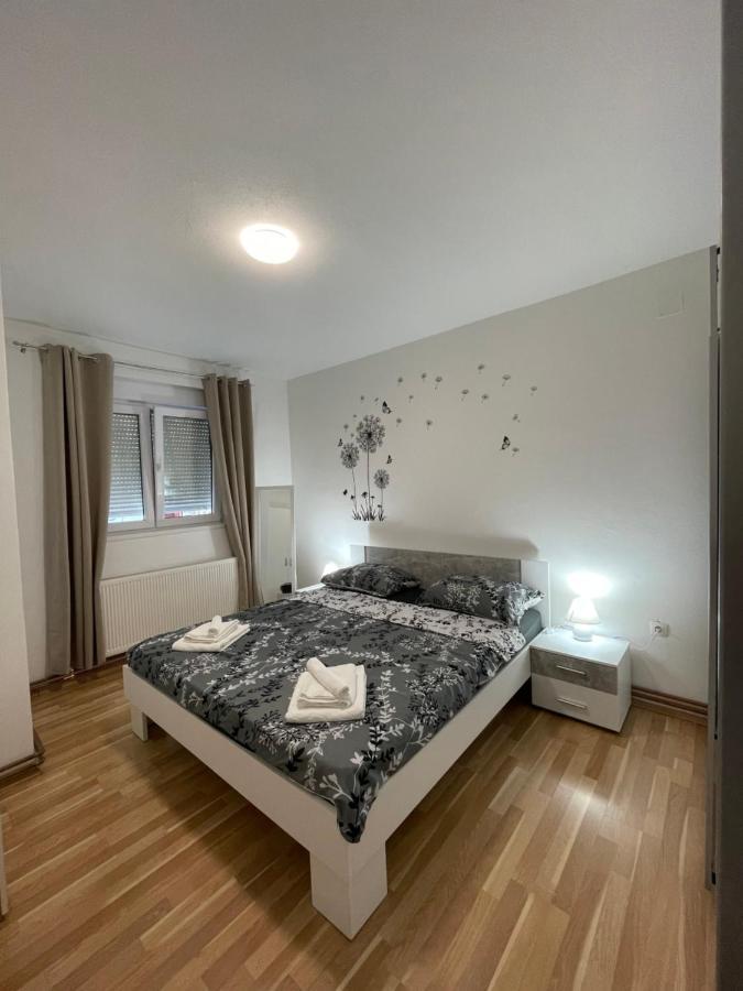 Apartment Holiday Задар Экстерьер фото