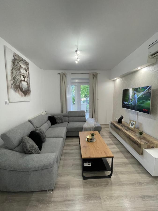 Apartment Holiday Задар Экстерьер фото